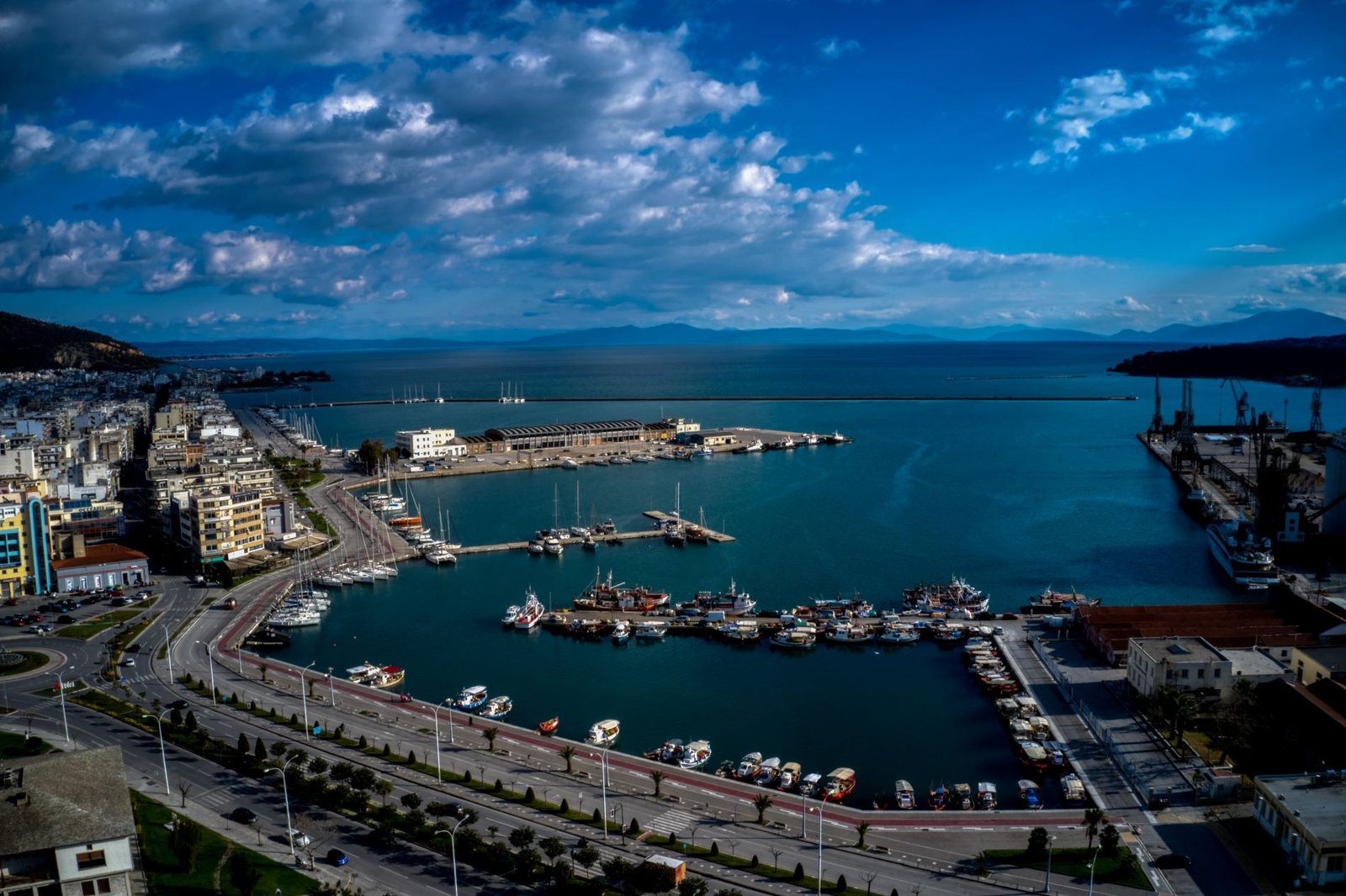 Λιμάνι στoν Βόλο